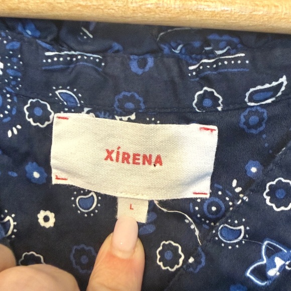 Perfect like new Xirena Cam paisley top large - Picture 7 of 10
